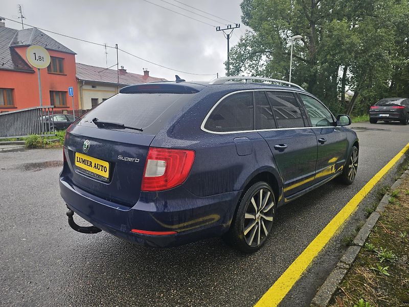 Škoda Superb (2011) 2 2.0TDI DSG TAŽNÉ  - fotka 5 z 17