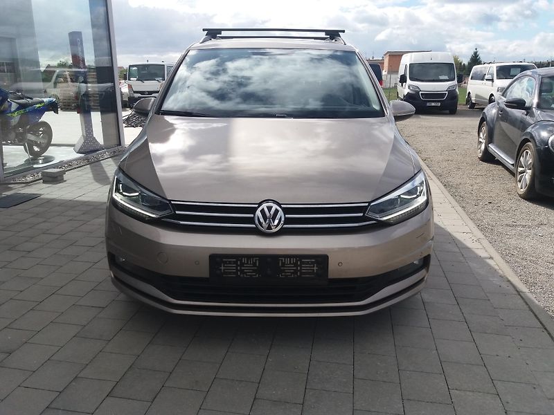 Volkswagen Touran 1.2TSi,81kW,7.MÍST,KAMER.VÝHŘE - fotka 3 z 28