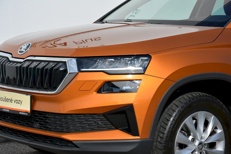 Škoda Karoq (2024) 1.5 TSI 110 kW Ambition PLUS - fotka 7 z 21