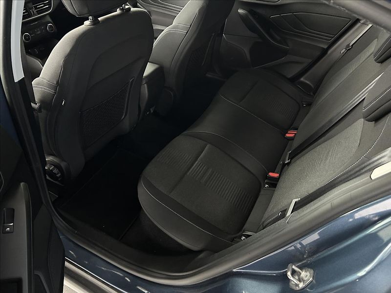 Ford Focus 1,0   ACTIVE,ECOBOOST,AUTOMAT - fotka 24 z 27