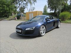 Audi R8 4,2 47tis. Km, Carbon, Top pův - fotografie inzerátu