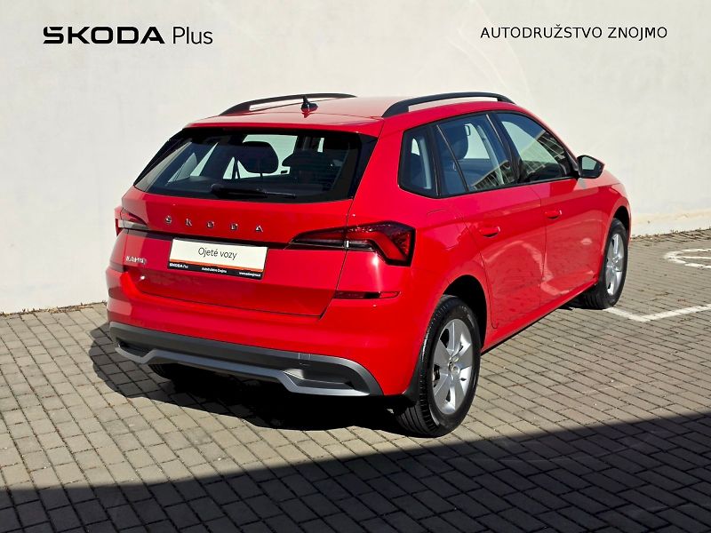 Škoda Kamiq (2021) 1,0TSI 81KW AMBITION - fotka 2 z 26