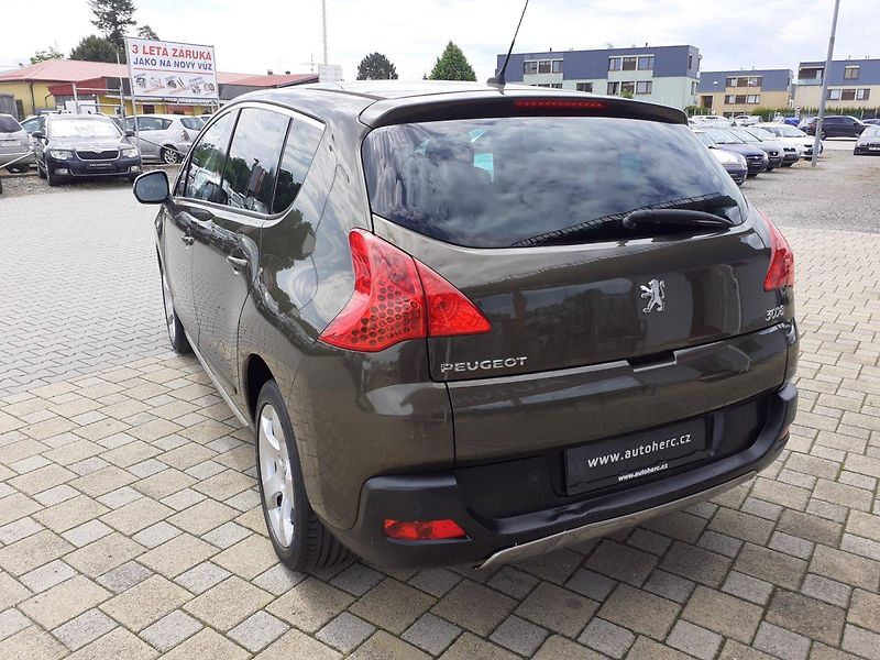 Peugeot 3008 (2011) 1.6 i  16V 115Kw - fotka 5 z 36