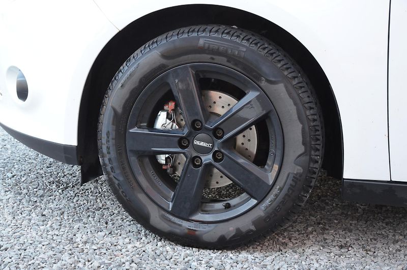Ford Focus (2011) 1.6i 92kW / 2x kola / TAŽNÉ - fotka 7 z 28