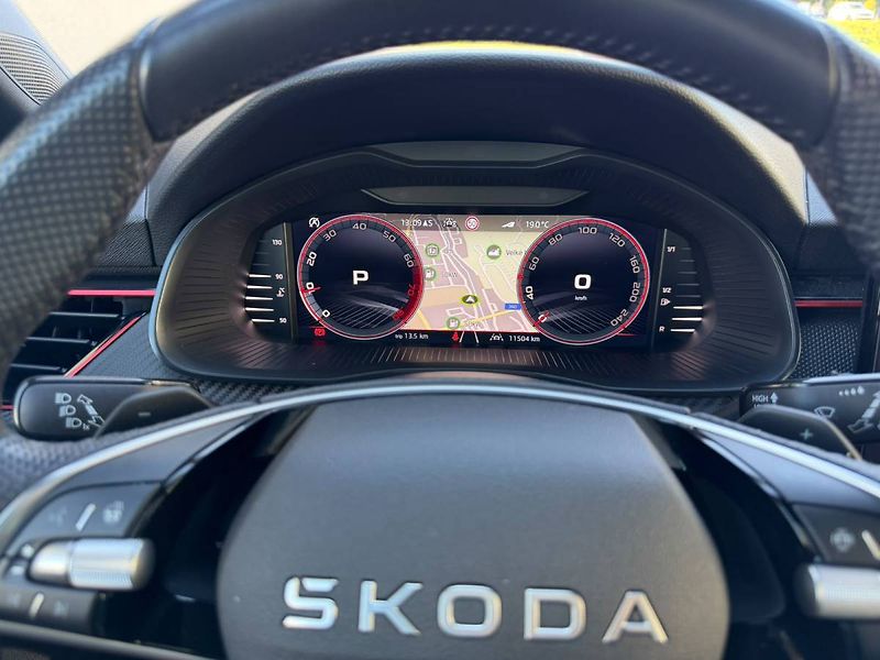 Škoda Kamiq Monte Carlo 1,5 TSI 110 kW 7° - fotka 13 z 39