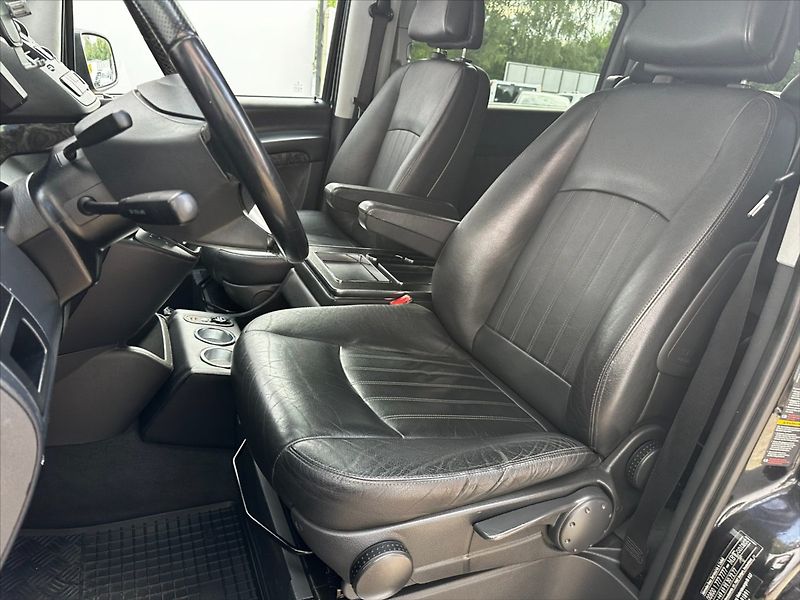Mercedes-Benz Viano 3,0 CDI 165KW-EXTRALONG 7MIST - fotka 10 z 42