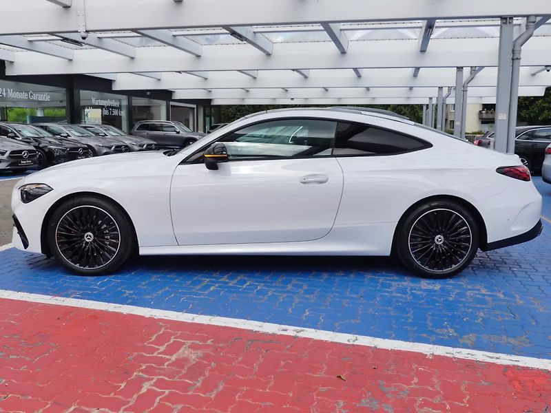 Mercedes-Benz CLE 300 4M AMG Pano NezTop DIGI.Li - fotka 3 z 17