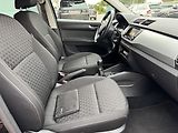 Škoda Fabia (2017) 1.2TSi Style Navi Digi Klima - náhled 17