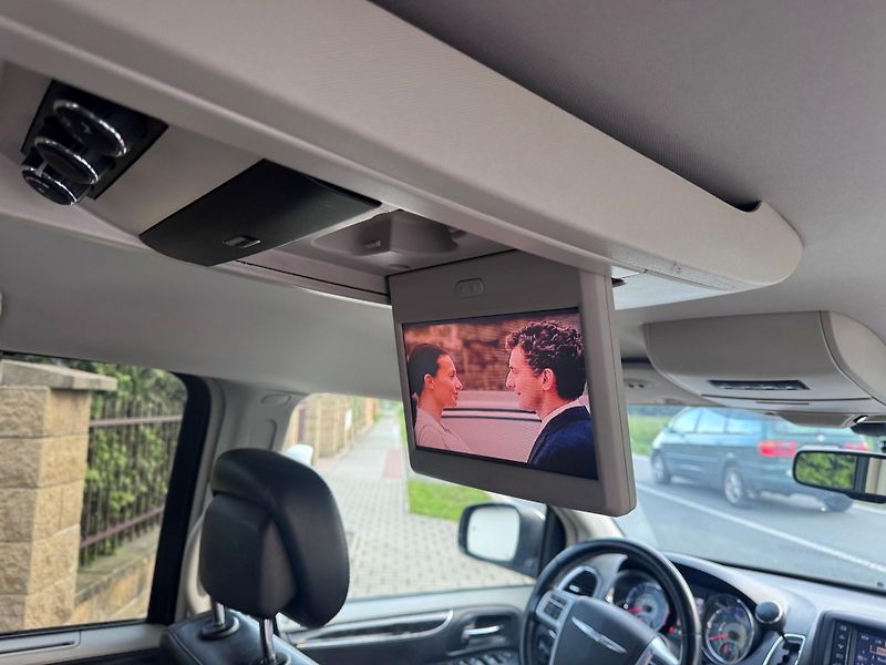 Chrysler Town & Country (2012)  3,6 LPG Limited DVD 2012 - fotka 10 z 20