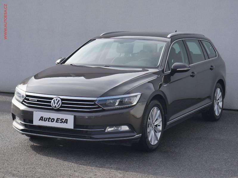 Volkswagen Passat (2016) 2.0 TDi 4x4, ČR, Highline - fotka 3 z 24