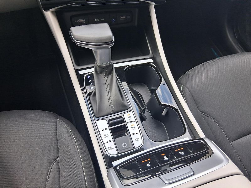 Hyundai Tucson SMART 1.6 T-GDi 110 kW - fotka 22 z 28
