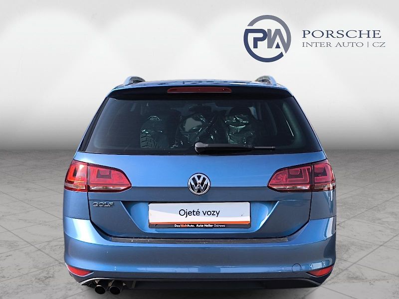 Volkswagen Golf 2.0 TDi 4x4 - fotka 7 z 25