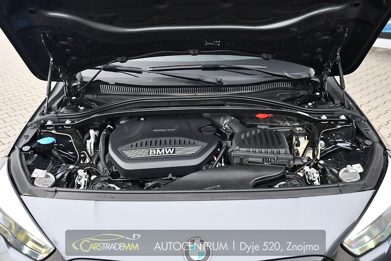 BMW Řada 2 218d REZERVACE - fotka 44 z 46