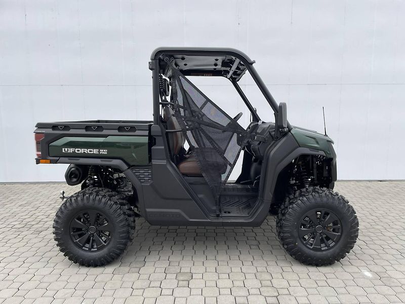 CFMOTO (2025) Gladiator U10 PRO ABS T1B - fotka 2 z 11