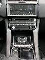 Jaguar F-Pace 25D AWD 177kW R-Sport DPH TZ - náhled 14