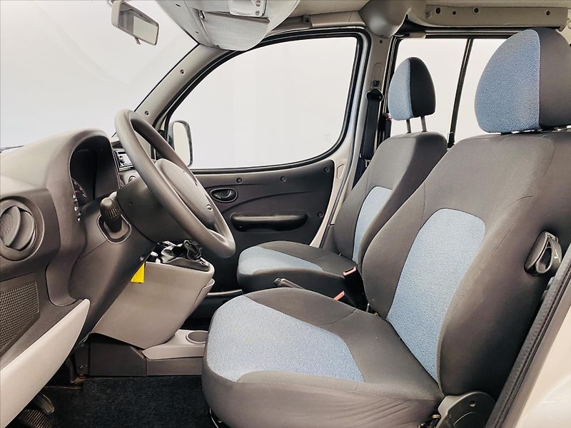 Fiat Dobló 1,4 i 57 kW - fotka 5 z 17