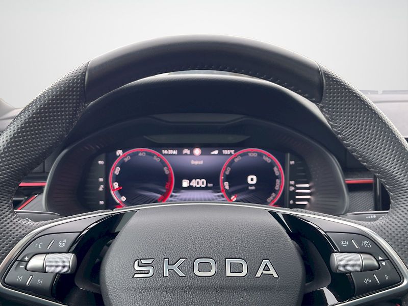 Škoda Scala (2026) 1.5 TSI 110 kW Monte Carlo - fotka 10 z 35
