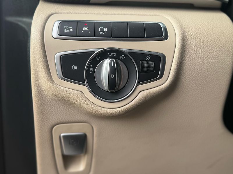 Mercedes-Benz Třídy V (2019) - fotka 15 z 20