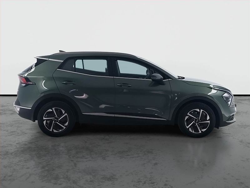 Kia Sportage (2023) 1.6 T-GDI MHEV - fotka 6 z 19