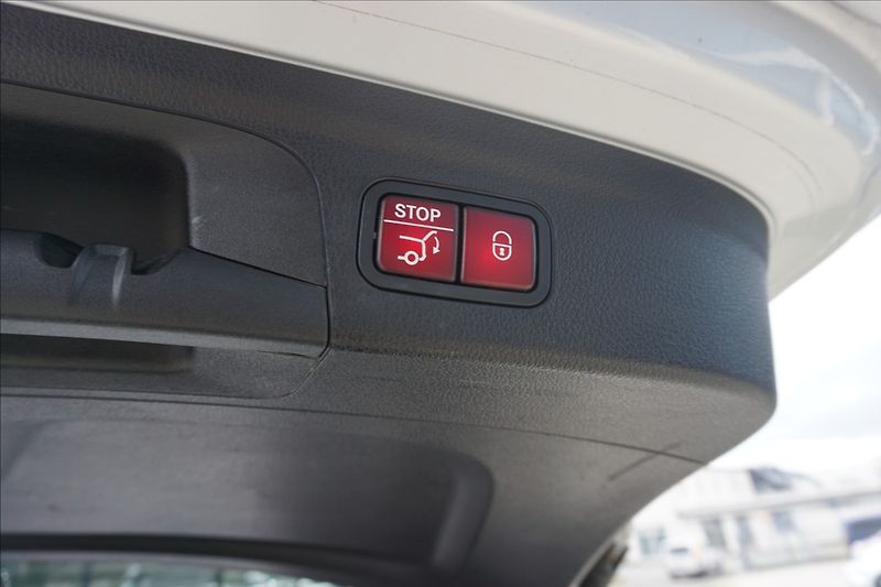 Mercedes-Benz GLE 2,9 350d 4M 1. maj - fotka 9 z 17