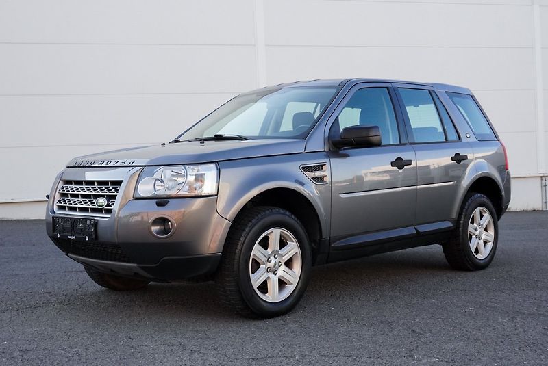 Land Rover Freelander 2.2 TD4 118kW PSA - fotka 5 z 30