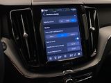 Volvo XC60 B5 AWD DARK ULTIMATE AUT CZ - náhled 51