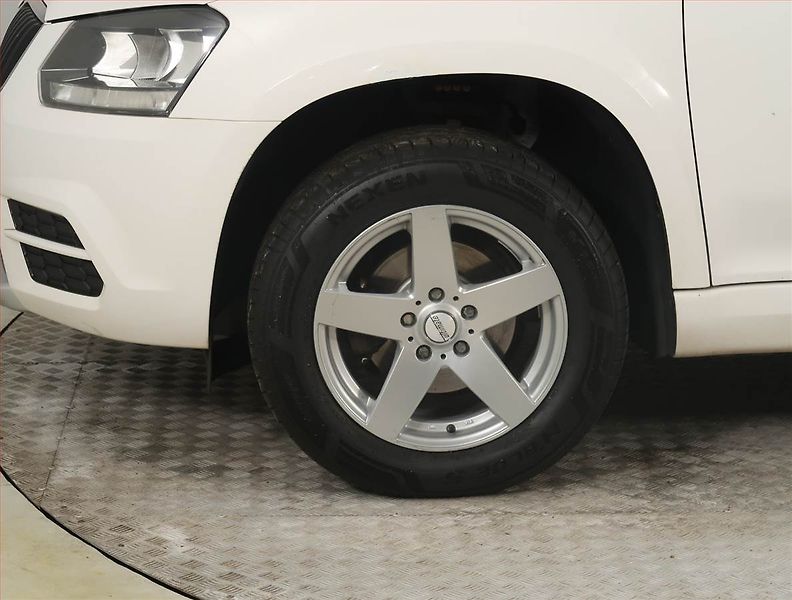 Škoda Yeti (2015) 2.0 TDI, 4X4 - fotka 14 z 15