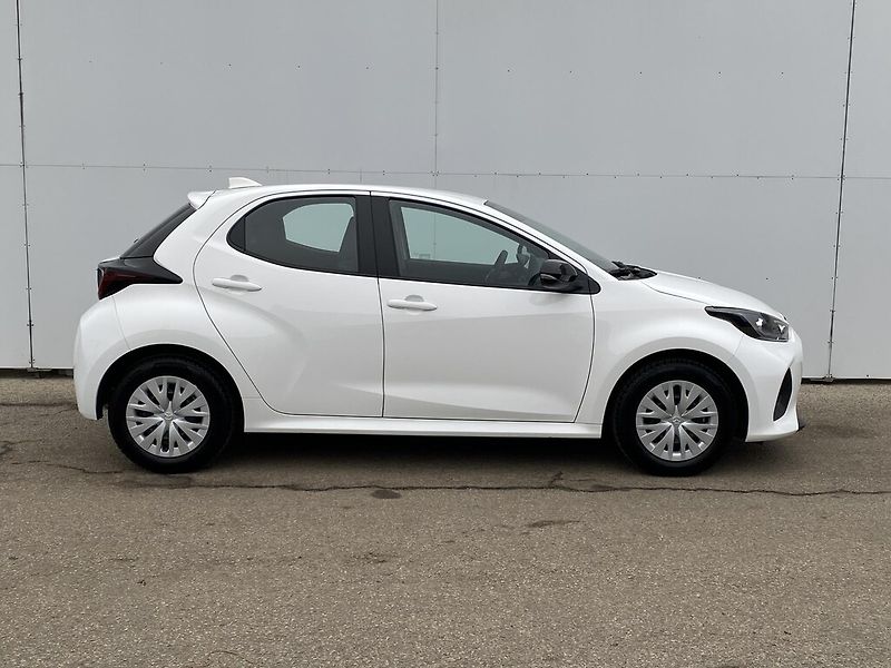 Mazda 2 1,5 Hybrid 68 kW Prime-Line - fotka 3 z 36