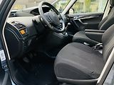 Citroën C4 Picasso 1.6i 88KW MANUÁL LED SENZORY - náhled 28