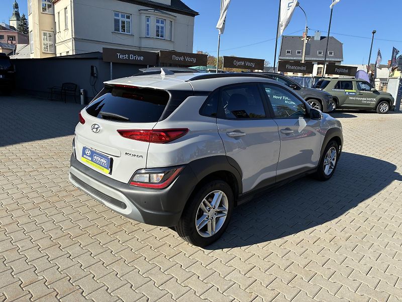 Hyundai Kona 1.0T-GDi 88kW SMART AUTOMAT - fotka 7 z 32