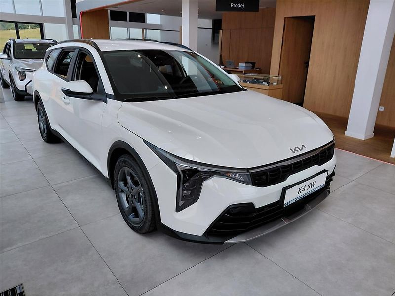 Kia K4 (2026) 1,0   T-GDI SW 7DCT SPIN - fotka 3 z 14