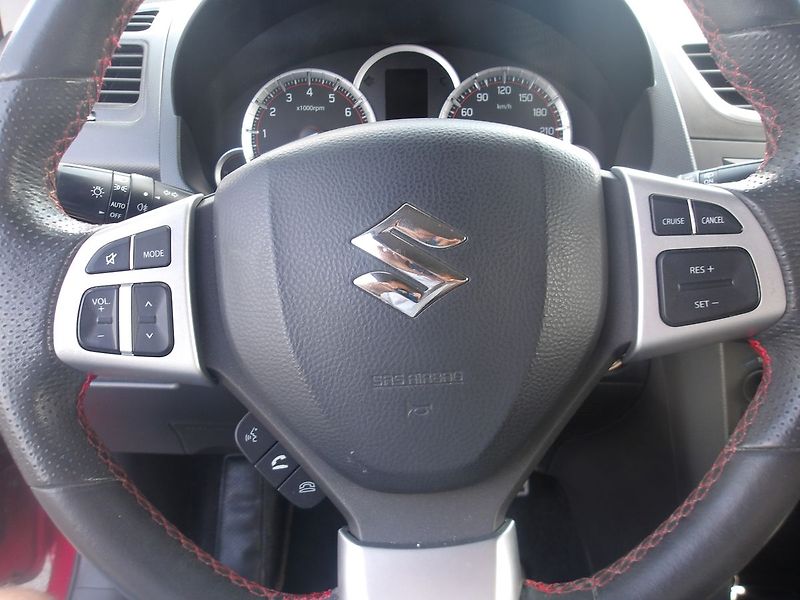 Suzuki Swift 1,6i 100kw SPORT !! - fotka 11 z 29