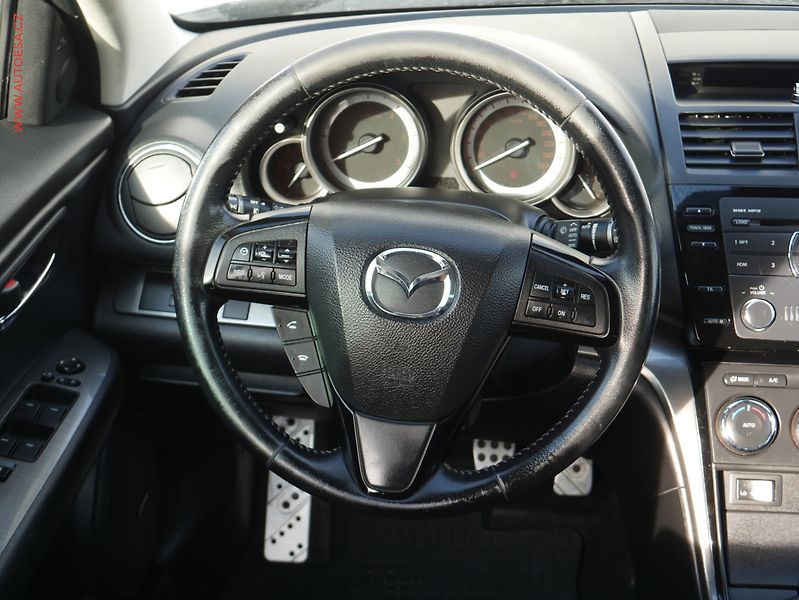 Mazda 6 (2011) 2.2 D, Klima - fotka 13 z 15