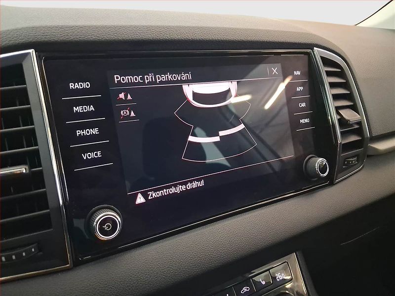 Škoda Karoq (2021) Ambition 1.0 TSI, Serv.kniha - fotka 18 z 20