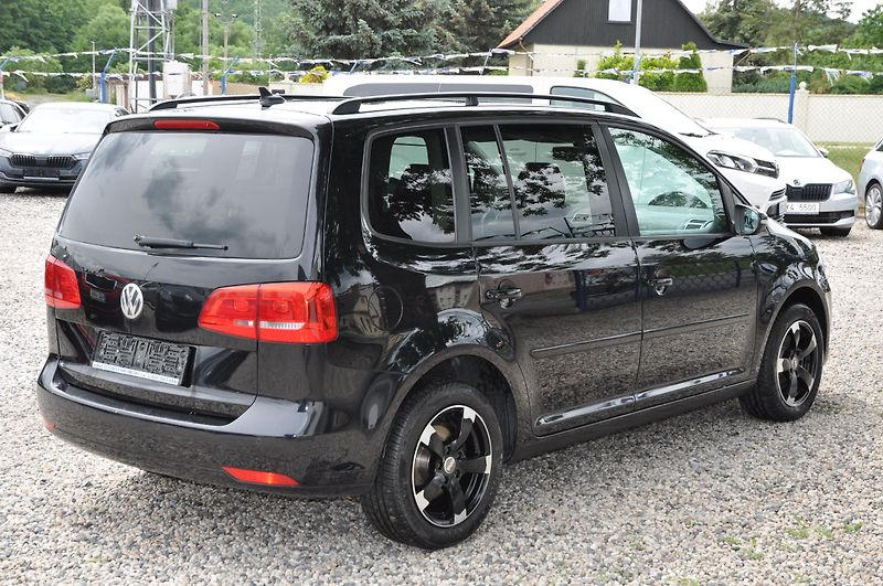 Volkswagen Touran 1.2TSi 77kW Comfort - fotka 3 z 19