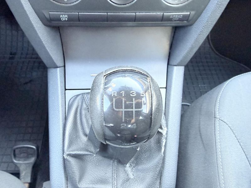 Škoda Octavia 1.9 TDi  - fotka 17 z 25