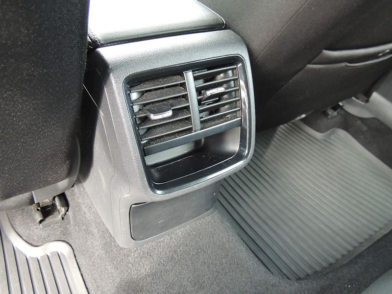 Škoda Octavia (2020) 1.5TSi,110kw,Combi,ČR,1maj. - fotka 51 z 58