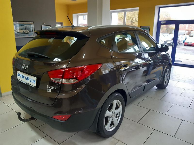 Hyundai ix35 1.6 i DIGIKLIMA 88000km        - fotka 6 z 25