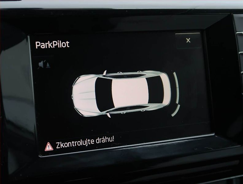 Škoda Superb (2016) Style Plus 2.0 TDI, Automat - fotka 19 z 24