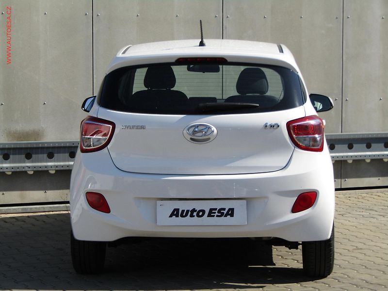Hyundai i10 (2014) 1.0i, 1.maj,ČR, AC, tempo - fotka 5 z 18