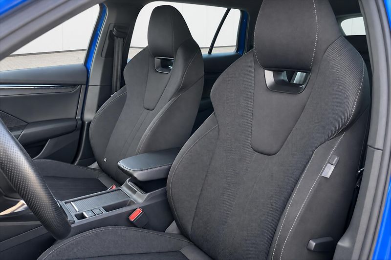 Škoda Octavia 2.0 TDI DPH STYLE ČR - fotka 9 z 14