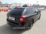 Škoda Octavia (2012) 2.0 TDi, ČR, autoAC - náhled 1