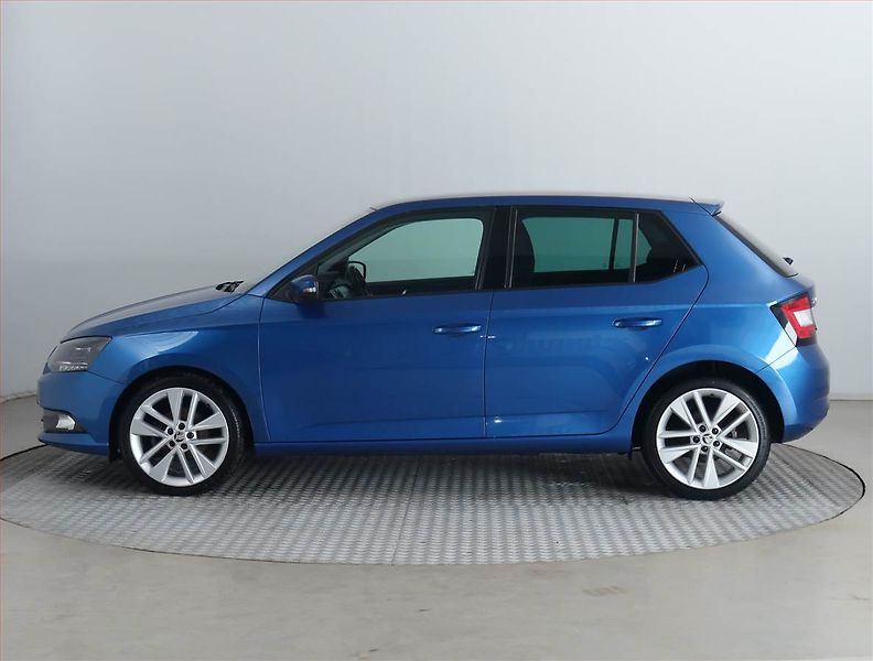 Škoda Fabia (2014) Style 1.2 TSI, Serv.kniha - fotka 3 z 18