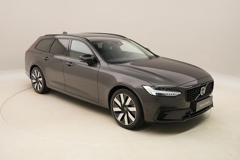 Volvo V90 T6 AWD RECHARGE DARK PLUS AUT - fotka 17 z 54