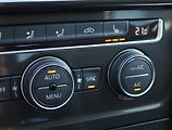 Volkswagen Golf (2017) Marathon Edition 1.6 TDI - náhled 17