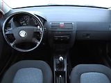 Škoda Fabia (2002) 1.4i, ČR, park.asist - náhled 8