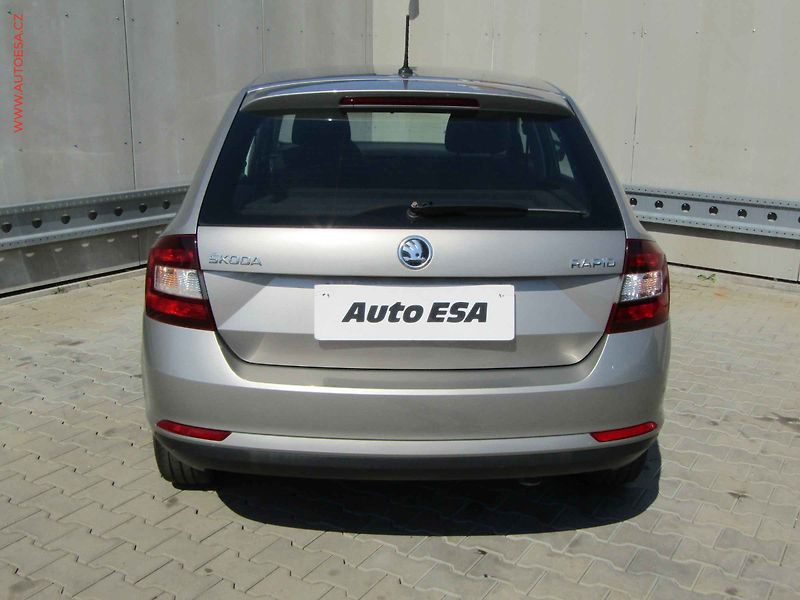 Škoda Rapid (2018) 1.0 TSi, ČR, Active - fotka 5 z 15