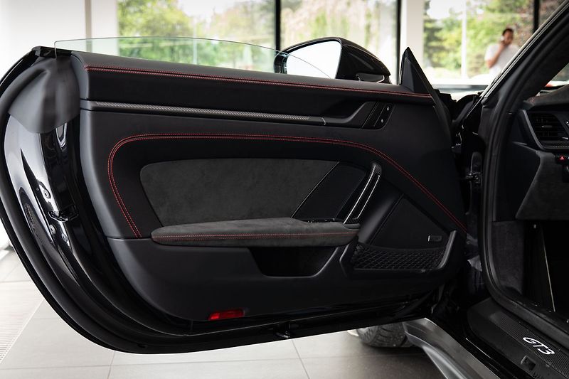 Porsche 911 Weissach - fotka 7 z 24