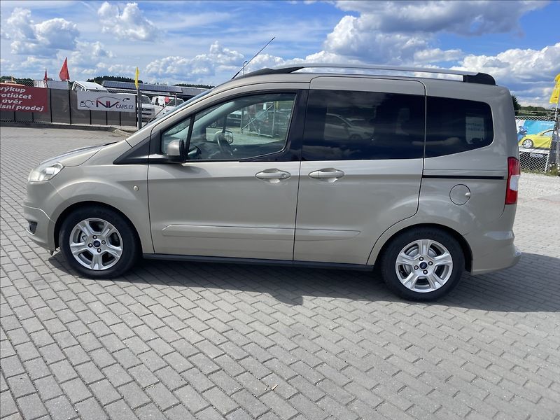 Ford Tourneo Connect 1,5 TDCi Trend Klima bez koroz - fotka 29 z 33
