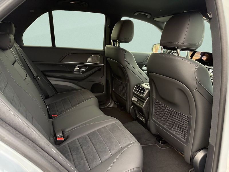 Mercedes-Benz GLE 350 de 4MATIC - fotka 17 z 18